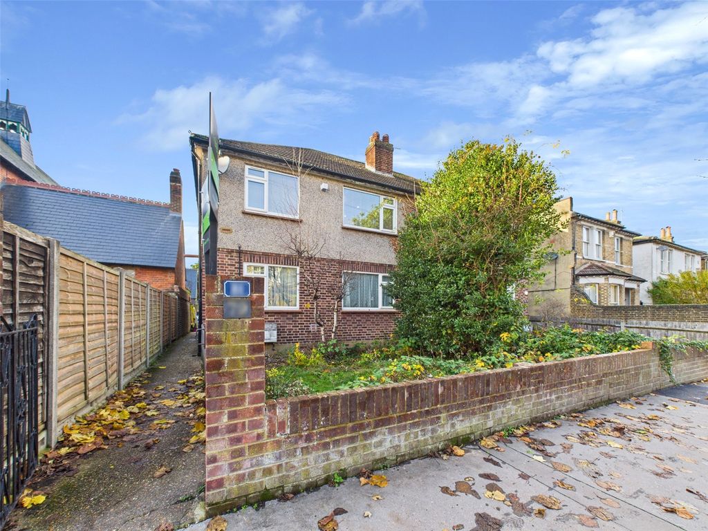 Property photo 1 of 19 Picture No. 22