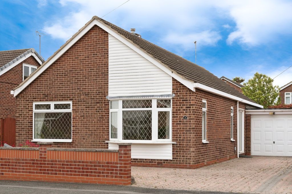 Property photo 1 of 16