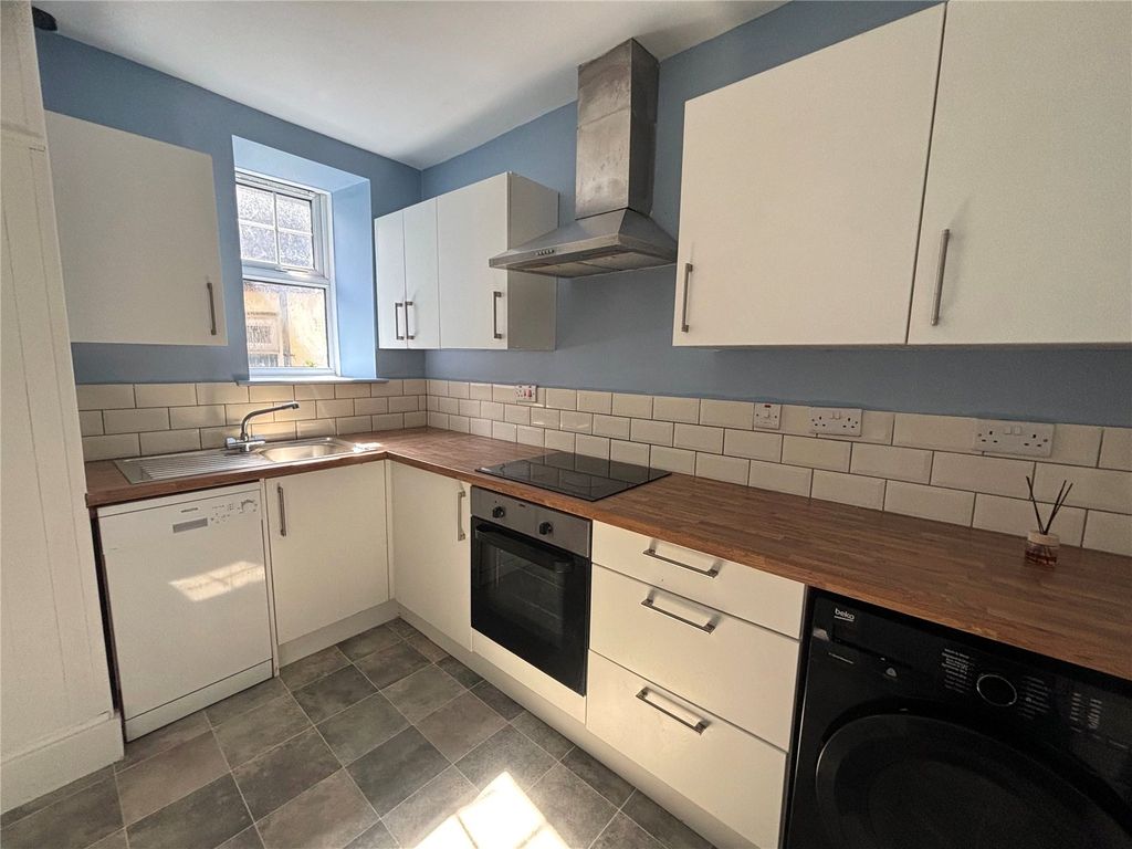 Property photo 3 of 19 Picture No. 07