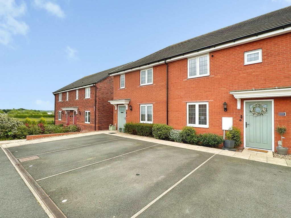 Property photo 1 of 37