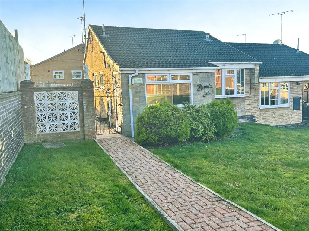 Property photo 1 of 16 Front