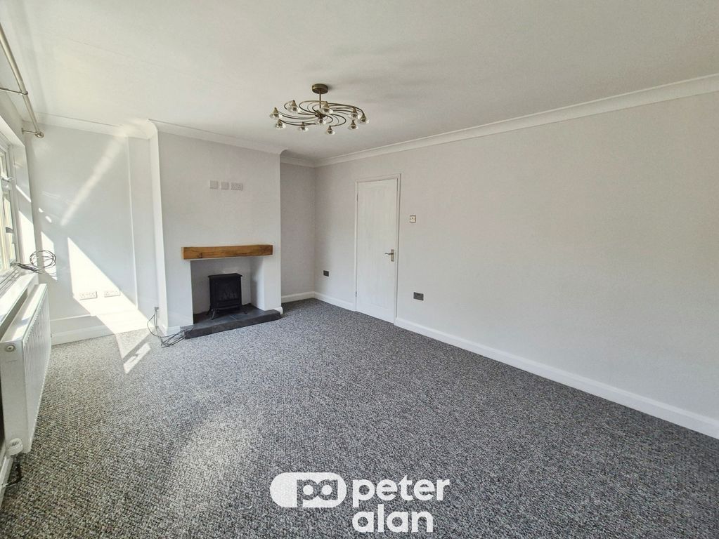 Property photo 3 of 11 Image