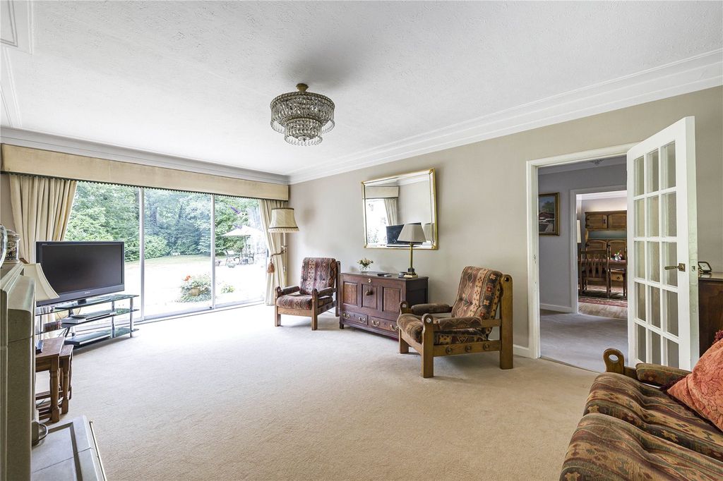 Property photo 2 of 18 Picture No. 35