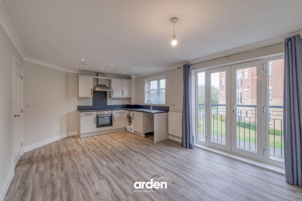 Property photo 2 of 10