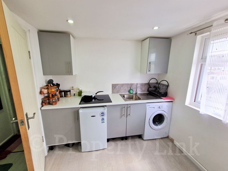 Property photo 3 of 8 Photo 3