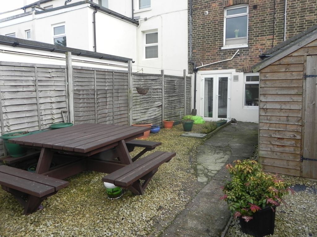 Property photo 1 of 7 Rear Garden