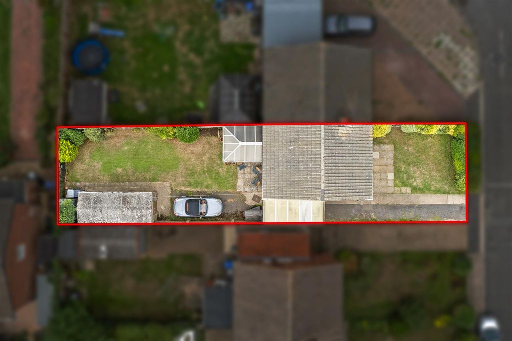 Property photo 2 of 29