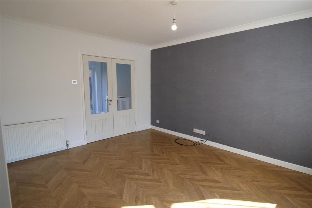 Property photo 2 of 11 Img_9974.Jpg
