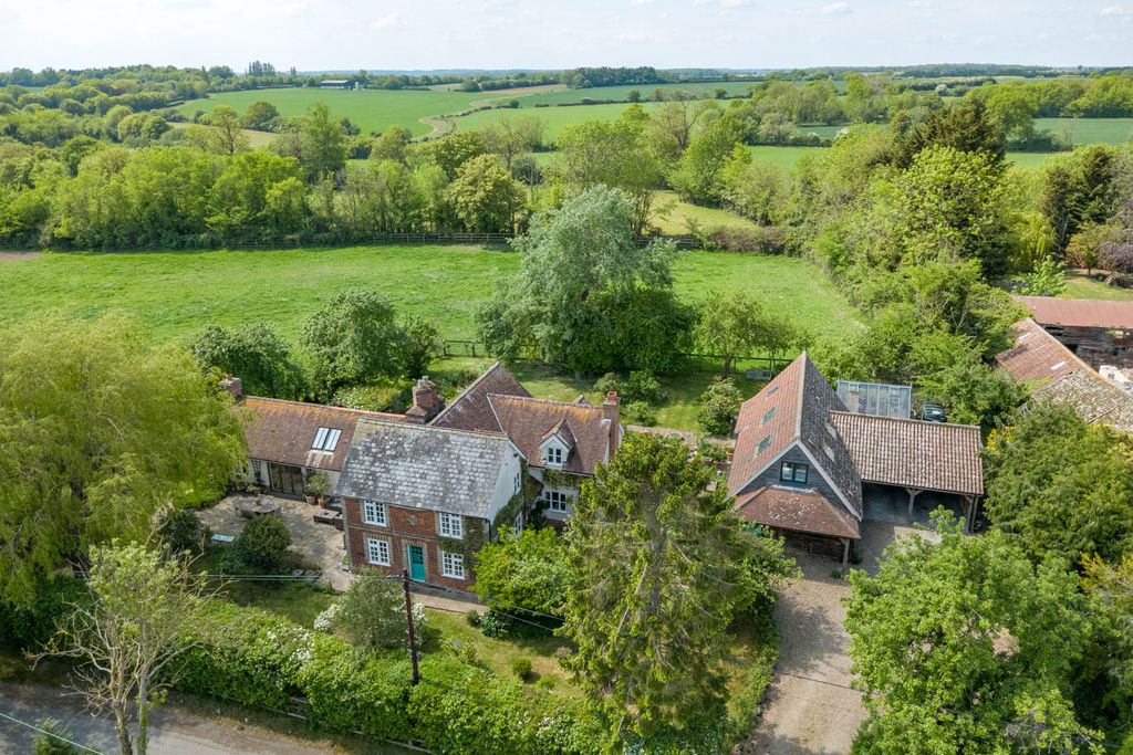 Property photo 1 of 35