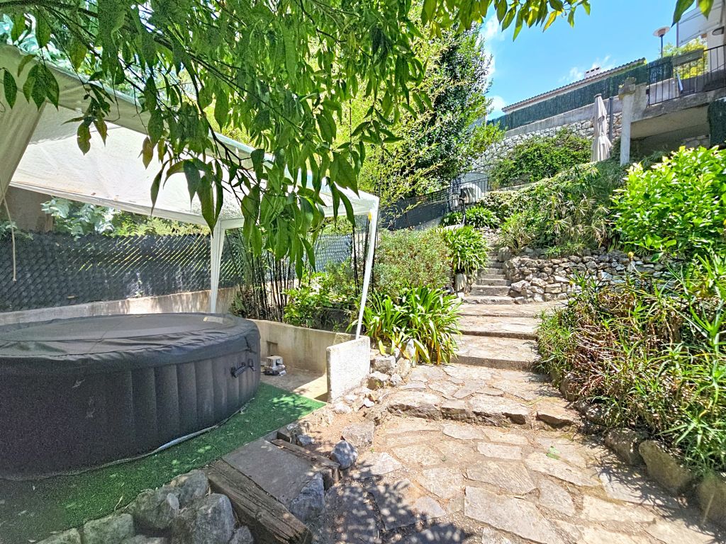 Property photo 2 of 17 Photo_17B438Ede9Bd74Fac0Cef1452d9ce4A5