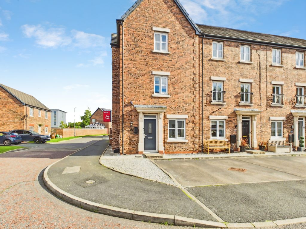 Property photo 1 of 34