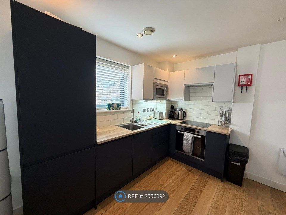 Property photo 1 of 35