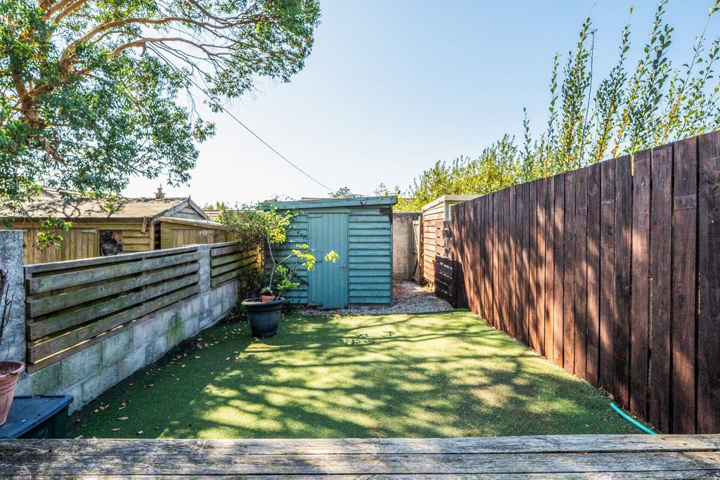 Property photo 2 of 20 2 - 2-6A7c8d3Ca5639-1...