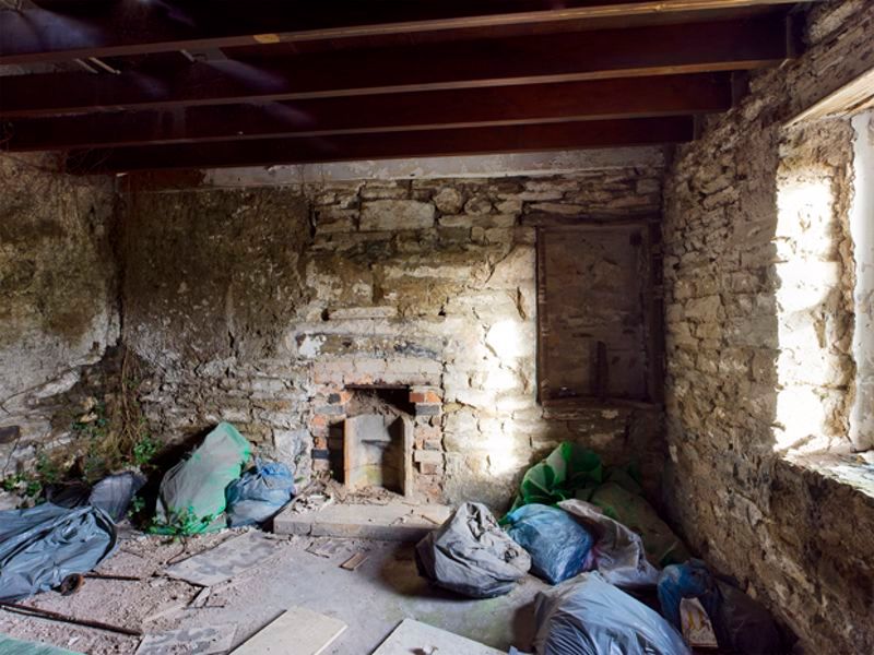 Property photo 3 of 7 Photo 2