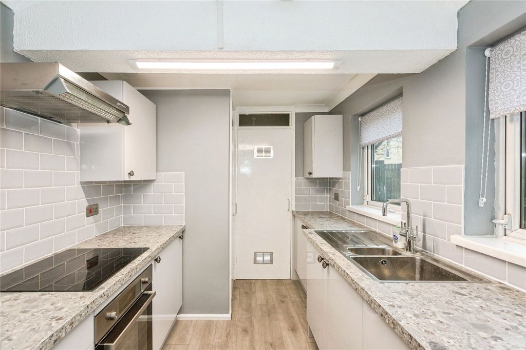 Property photo 2 of 14 Picture No. 06