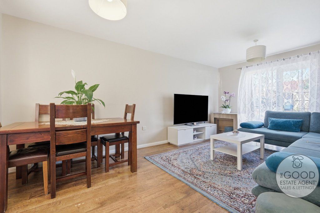 Property photo 3 of 16