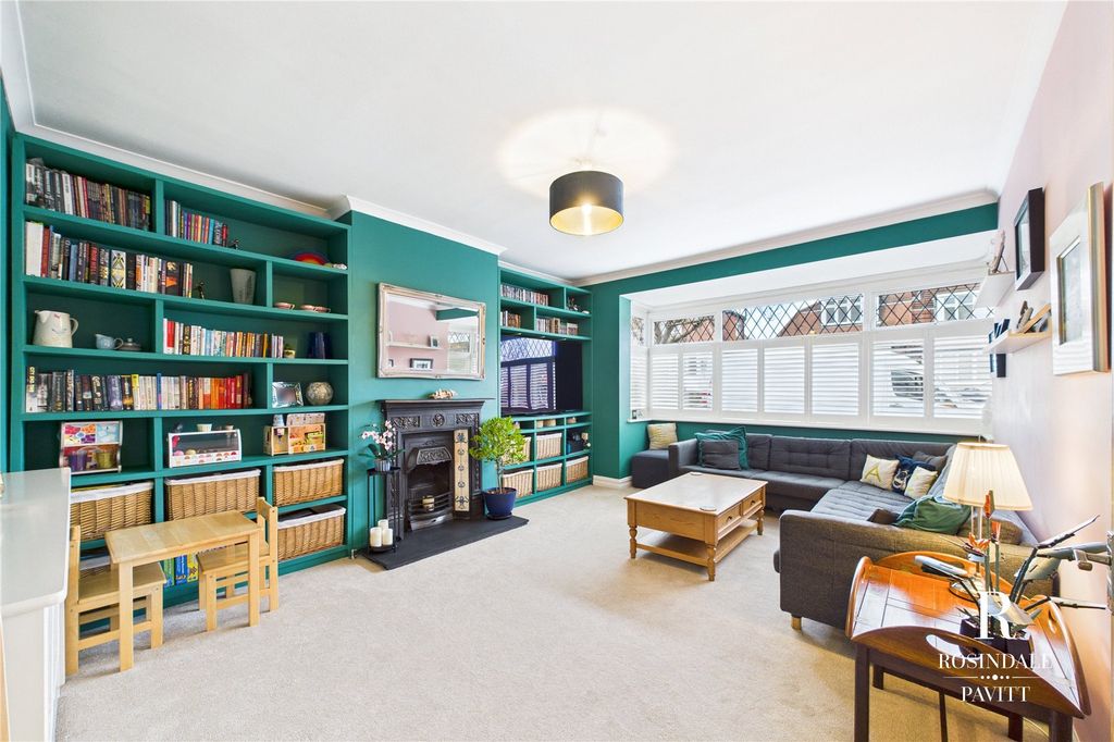 Property photo 2 of 37 Picture 2