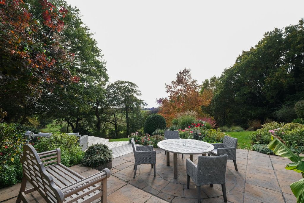 Property photo 2 of 48 Picture 2