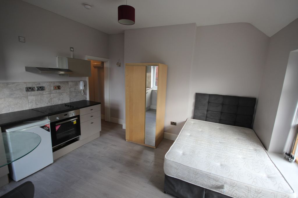 Property photo 2 of 4