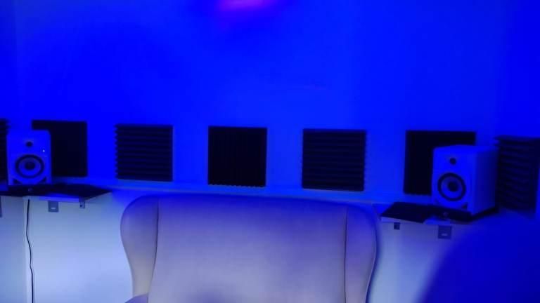 Property photo 3 of 8 Photo 3