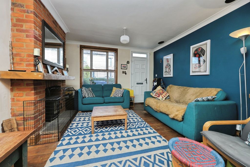 Property photo 2 of 24
