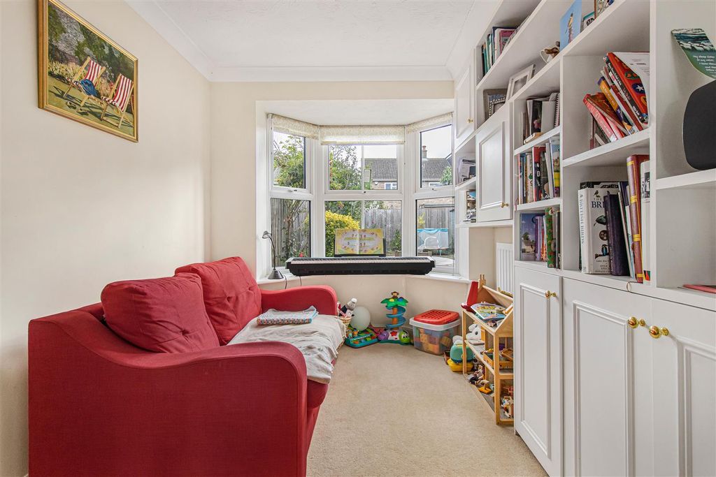 Property photo 2 of 15 5_90418.Jpg