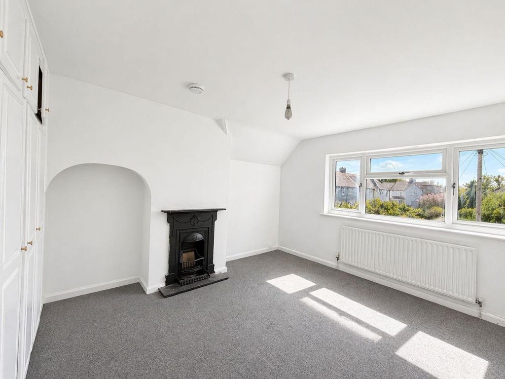 Property photo 3 of 4