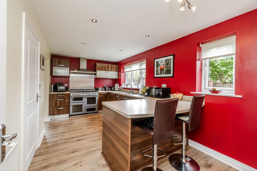 Property photo 2 of 41 Kitchen
