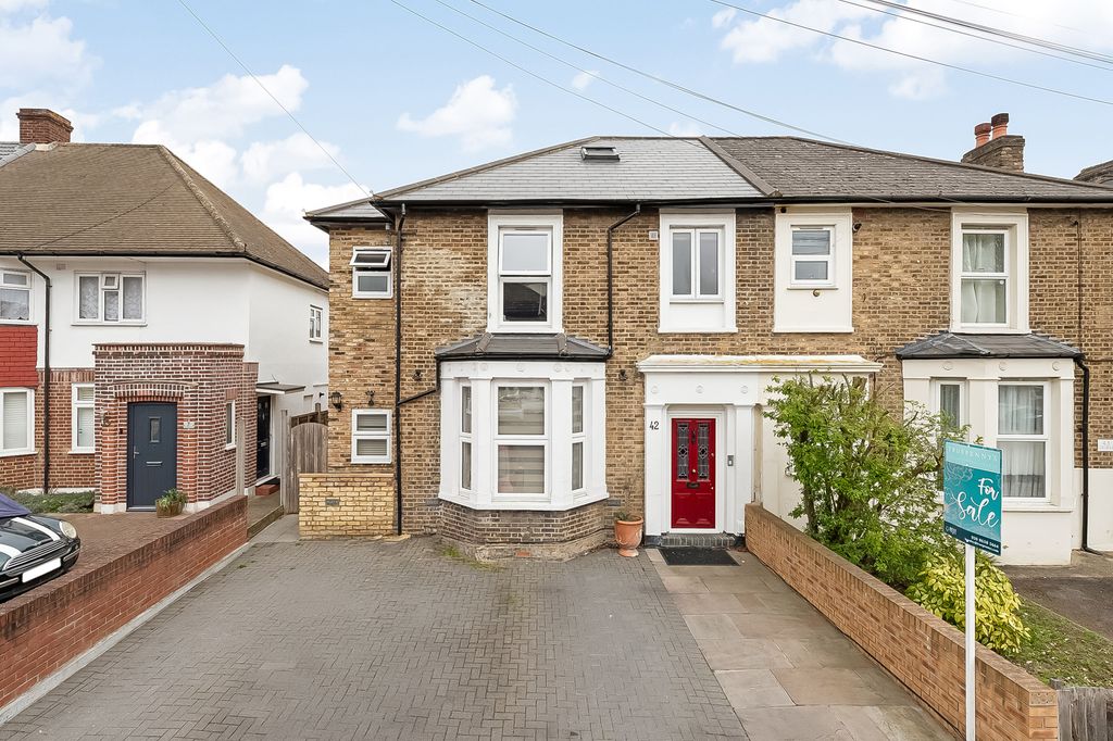 Property photo 1 of 16