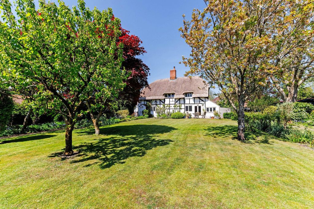 Property photo 1 of 19 Image
