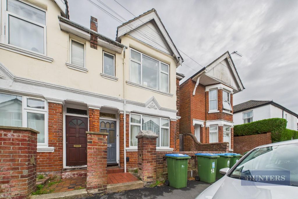 Property photo 1 of 12 Cam05152G0-Pr0274-Still021.Jpg