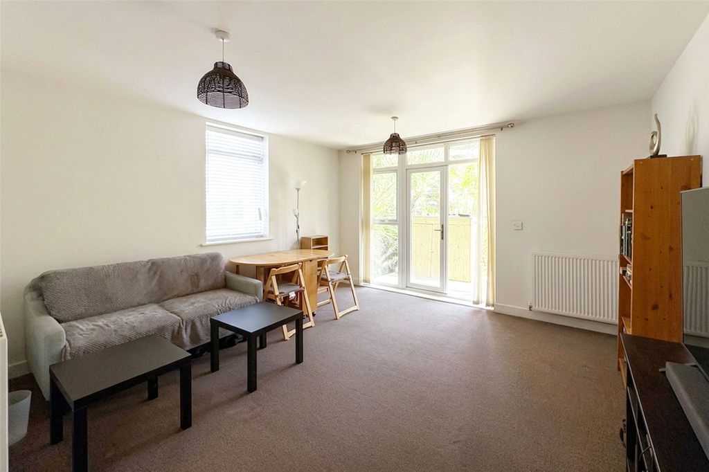 Property photo 3 of 13 Picture No. 08