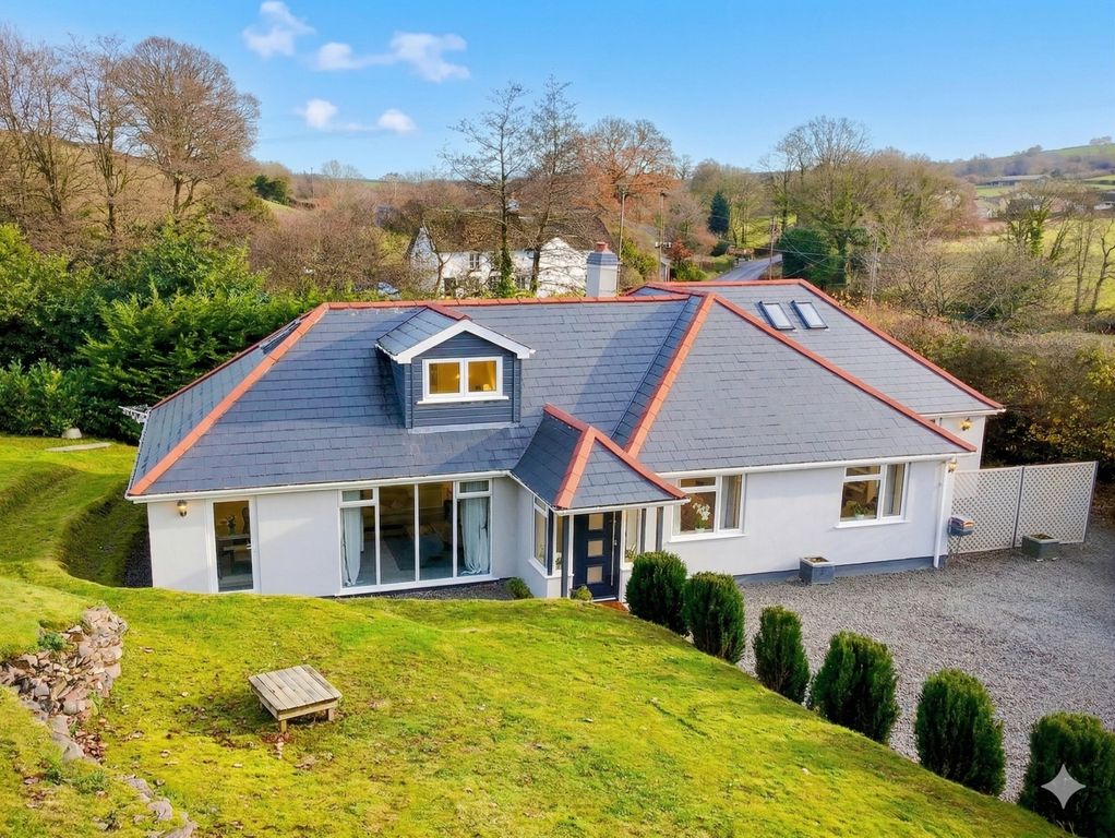 Property photo 1 of 16 New Front