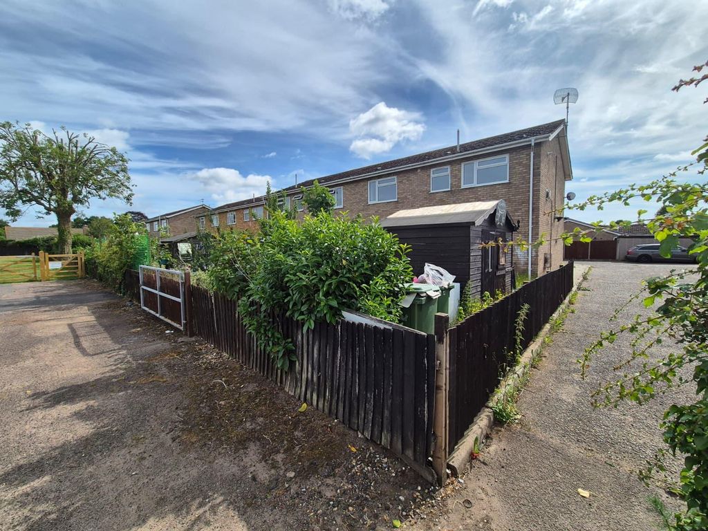 Property photo 2 of 14 Externals (6).Jpg
