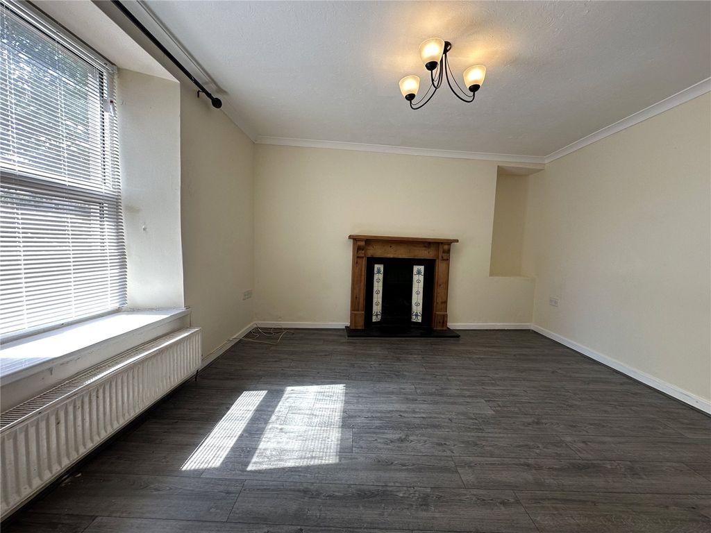 Property photo 2 of 23 Picture No. 53