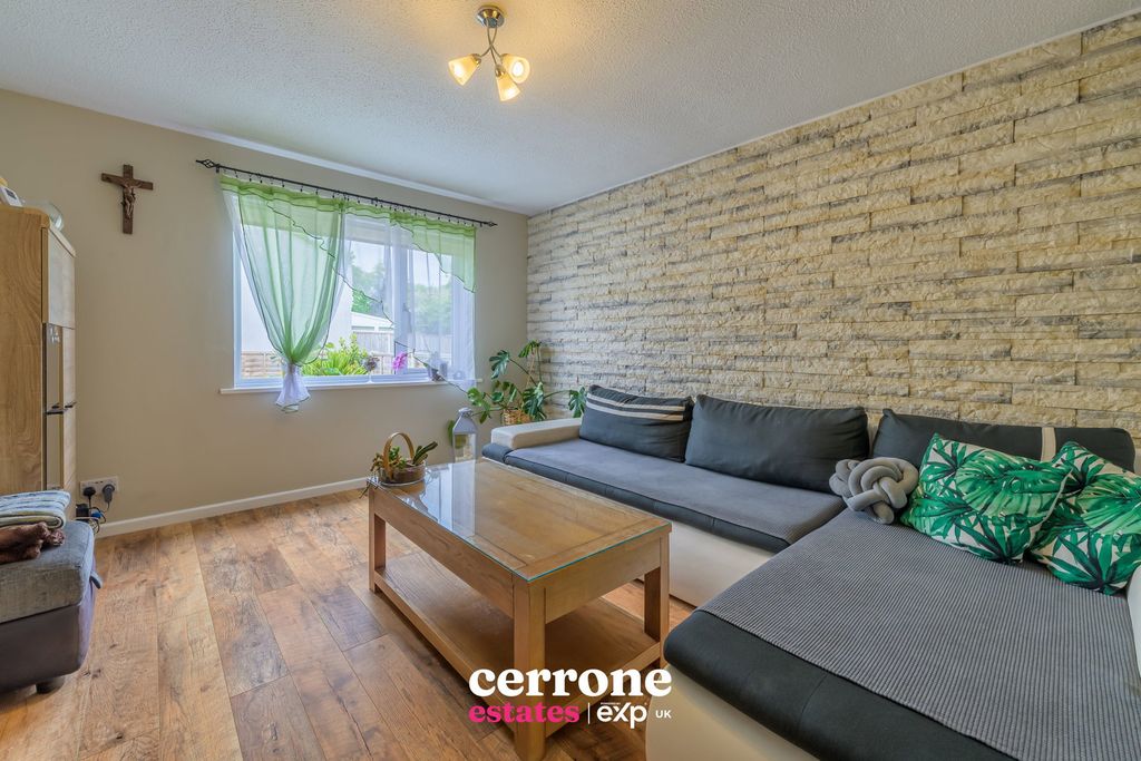 Property photo 2 of 19