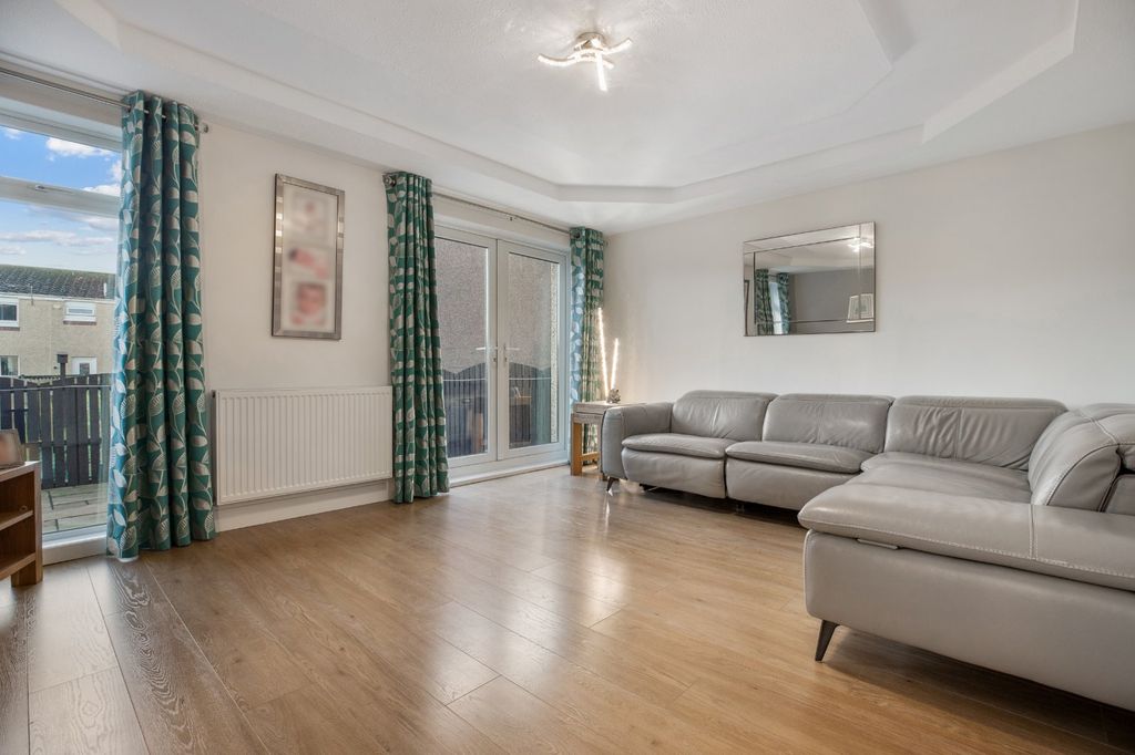 Property photo 2 of 15 Picture No. 06