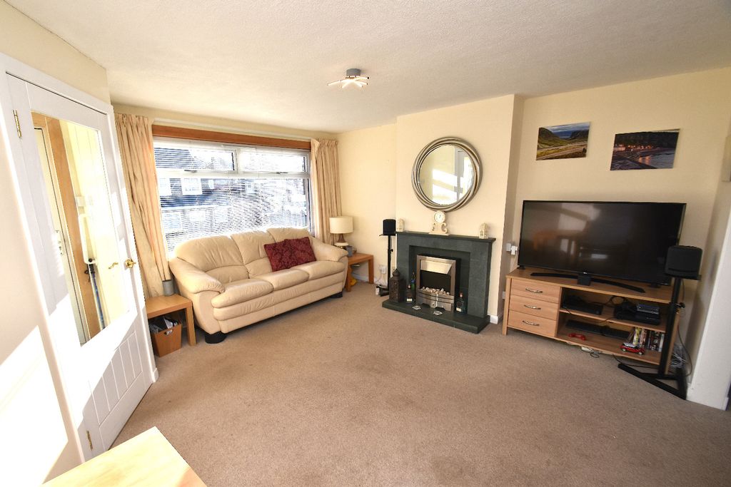 Property photo 2 of 21 4341693