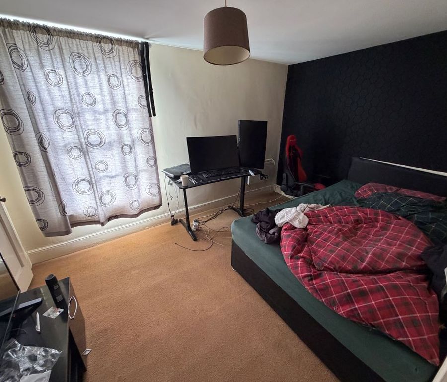 Property photo 3 of 16