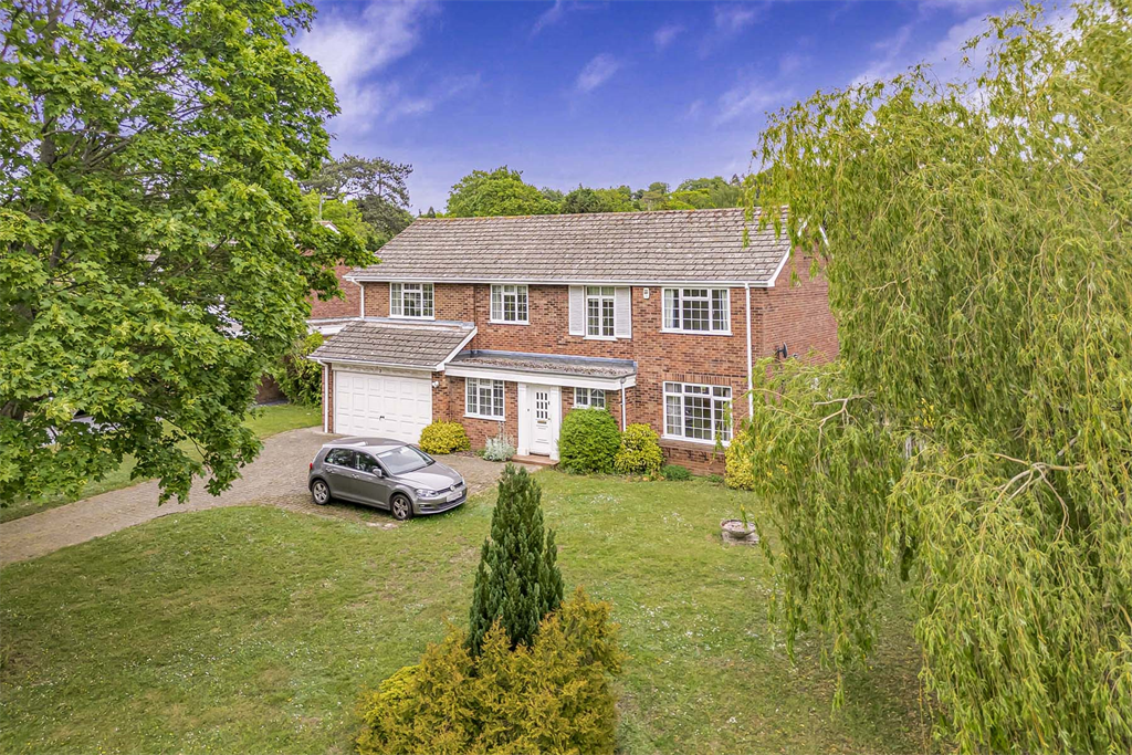 Property photo 1 of 25