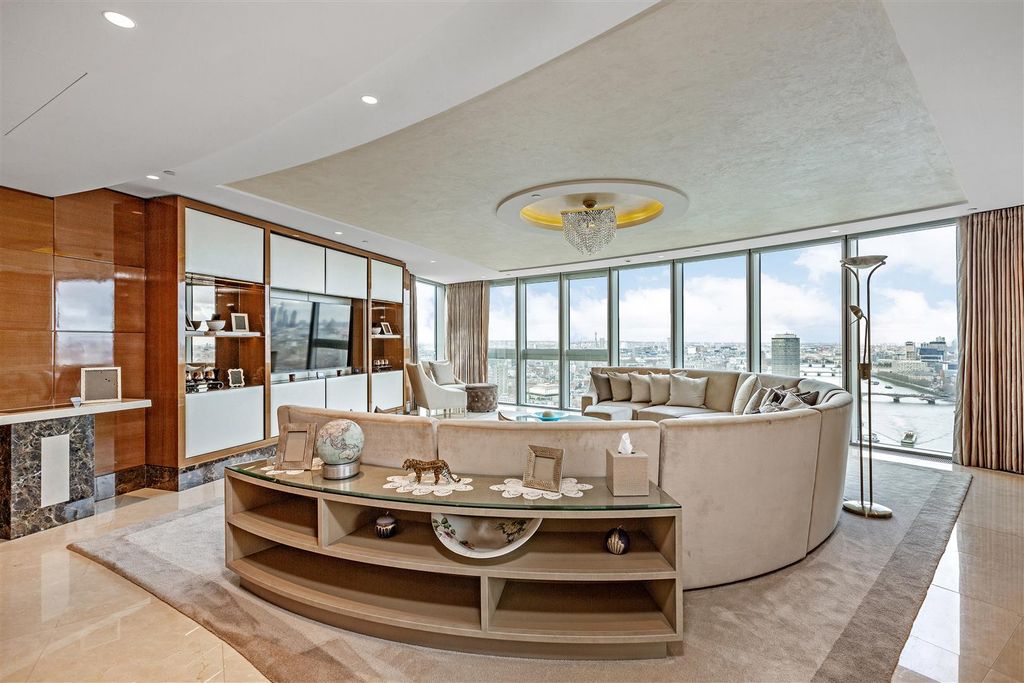 Property photo 3 of 25 Reception (2).Jpg