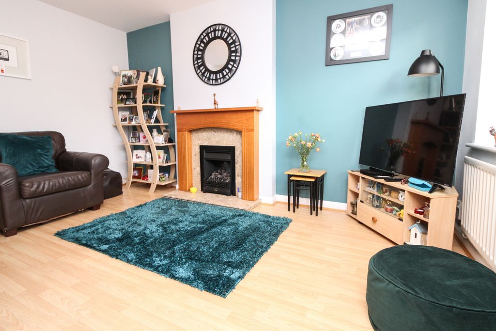 Property photo 2 of 14