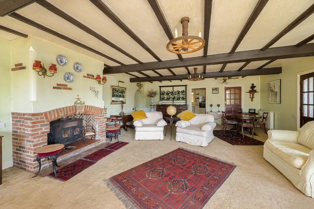 Property photo 3 of 28
