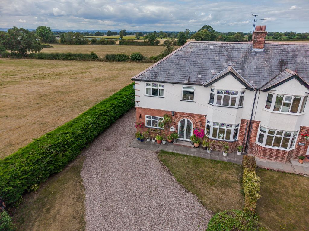 Property photo 1 of 33