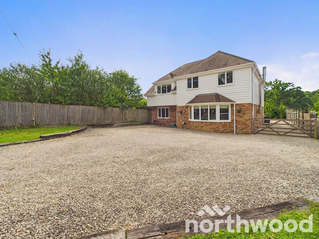 Property photo 1 of 39