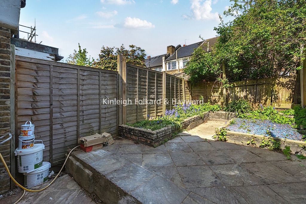 Property photo 2 of 5 Picture No. 04