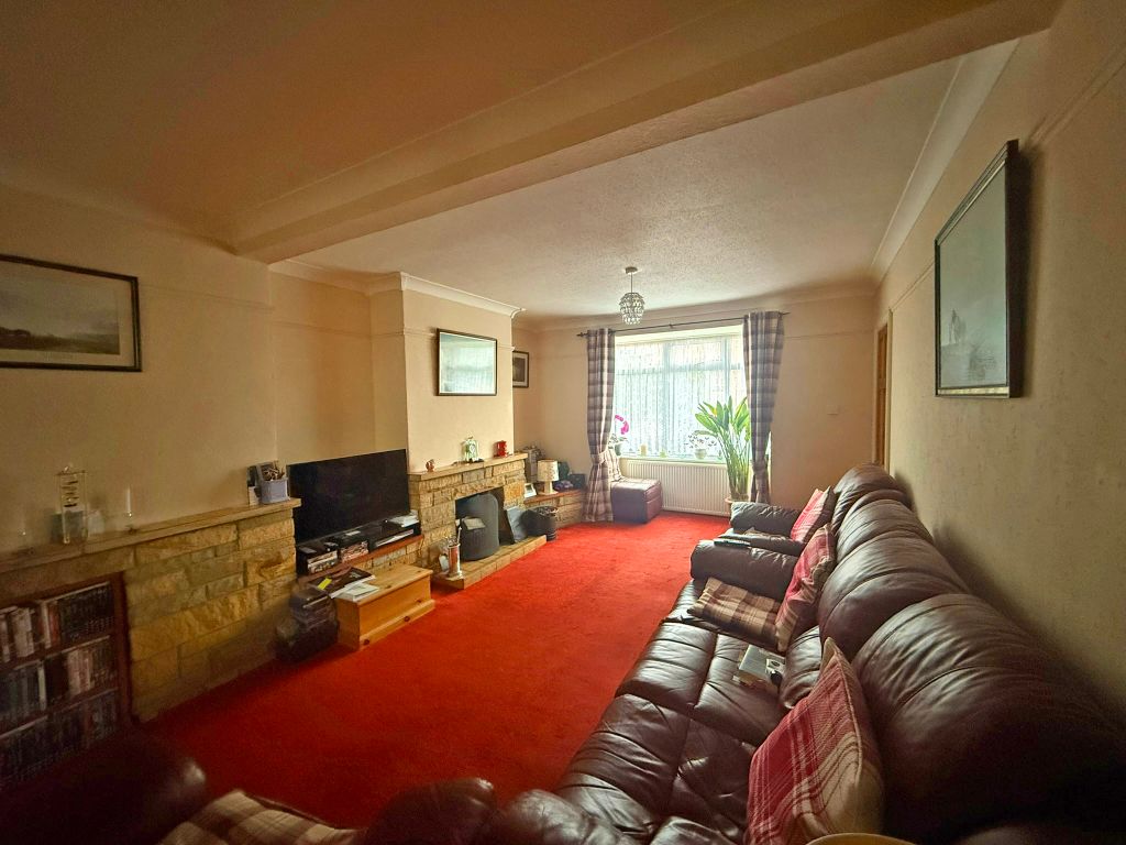 Property photo 3 of 10 Img_0880