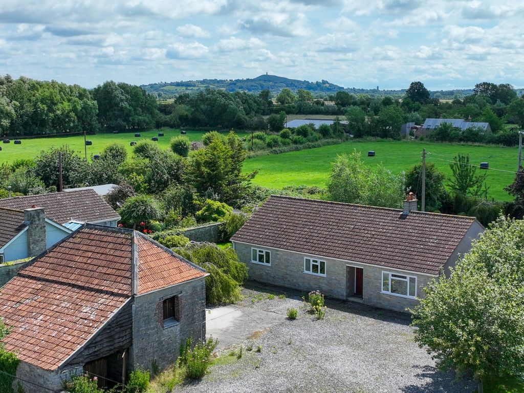 Property photo 1 of 18 2353980