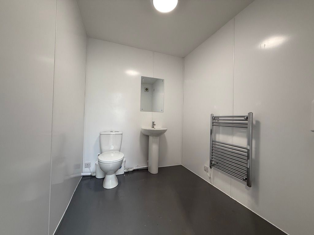 Property photo 3 of 7 Photo 3