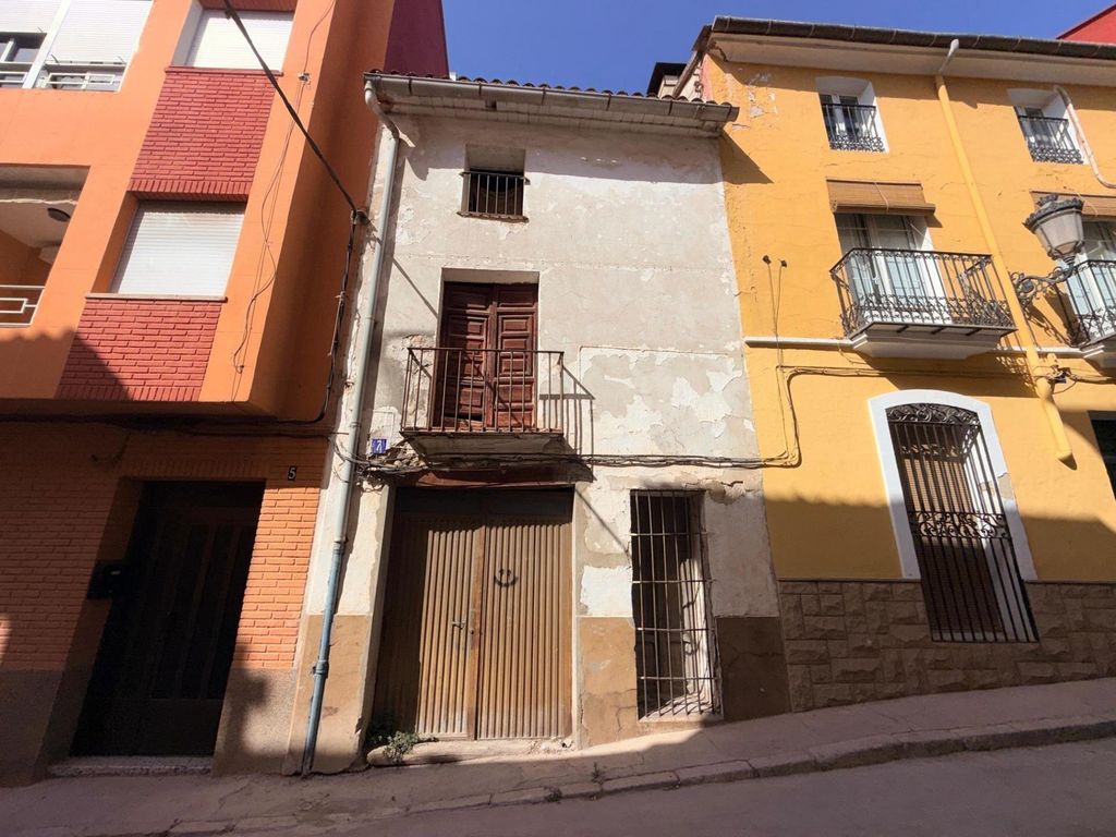 Property photo 1 of 17 Opportunity To Create A Fully Custom Home In The Heart Of Enguera